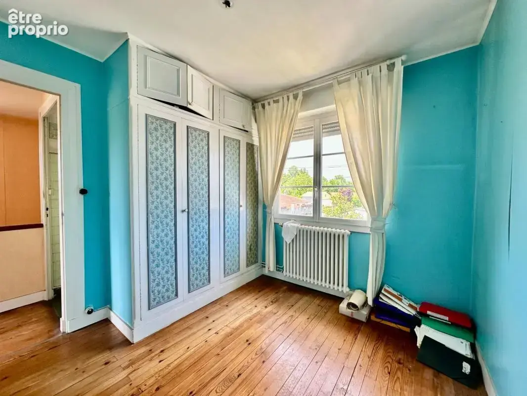 Villenave-d'Ornon – Hourcade  Maison à rénover sur grande parcelle de 1 300 m² avec garage - photo 7