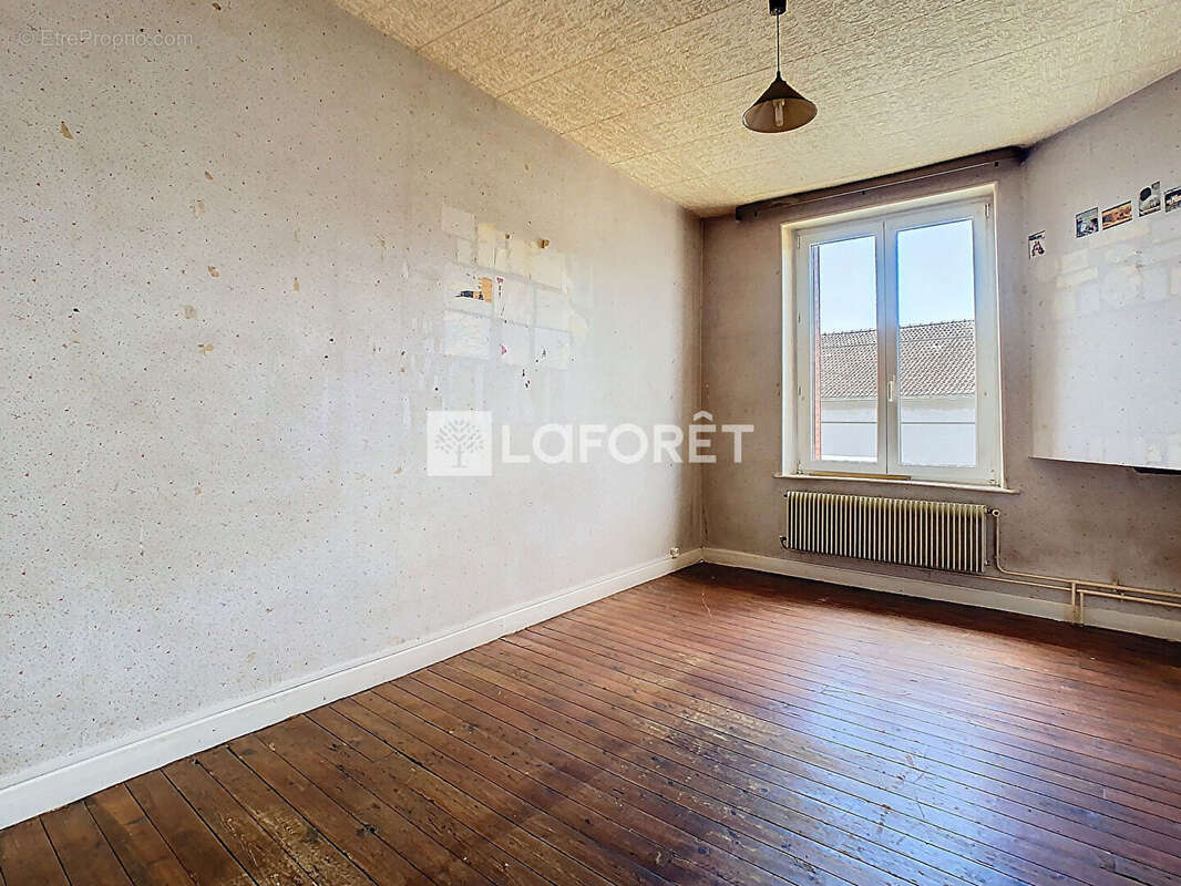 A vendre à AVOCOURT - 132 m² - 3 chambres - photo 7