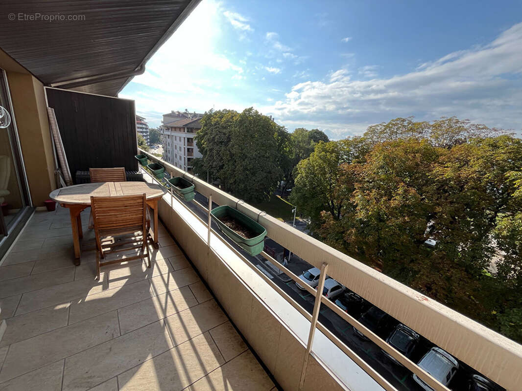 Appartement à THONON-LES-BAINS