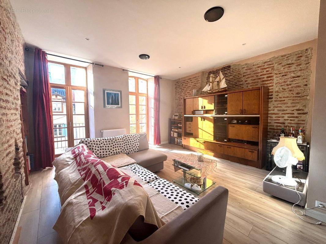 Appartement à CAHORS