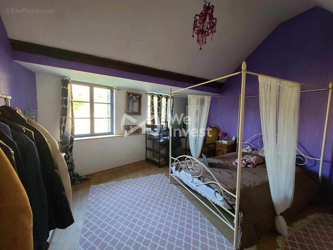 Appartement 269 m² à Sedan  - photo 3