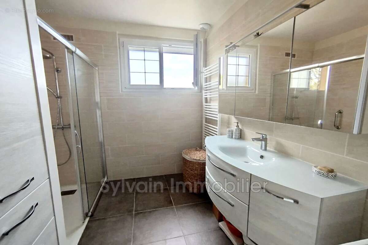 Maison à NEUFCHATEL-EN-BRAY