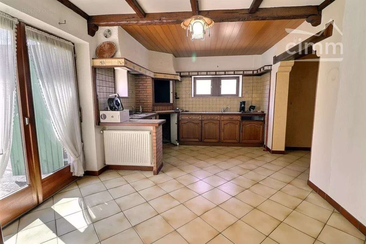 Maison familiale de 147 m² à rénover à ROSBRUCK - photo 3