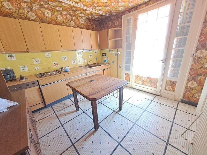 Maison à AUBIE-ET-ESPESSAS