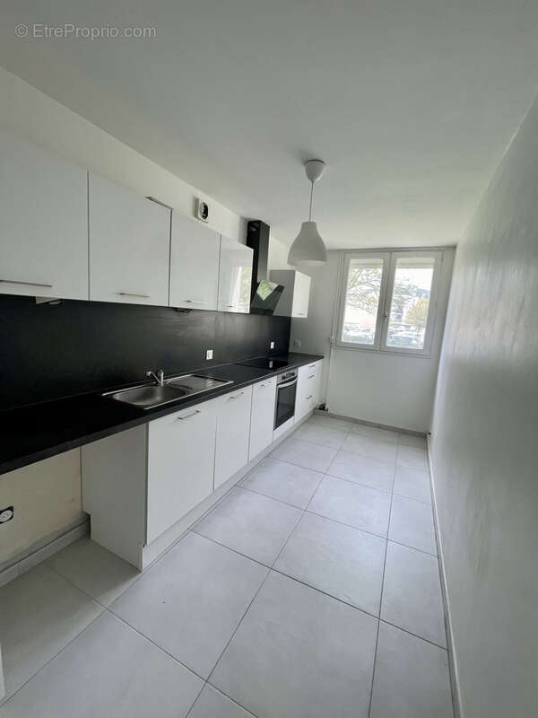 Appartement à LA RICHE