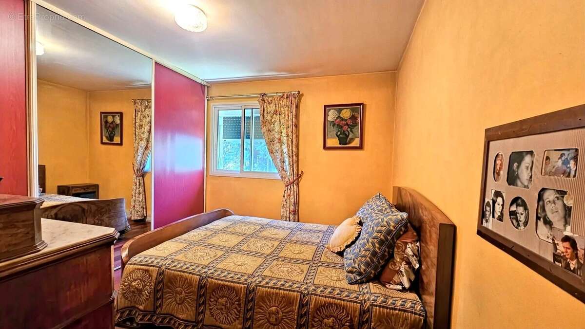 Maison à PLAN-D&#039;AUPS-SAINTE-BAUME