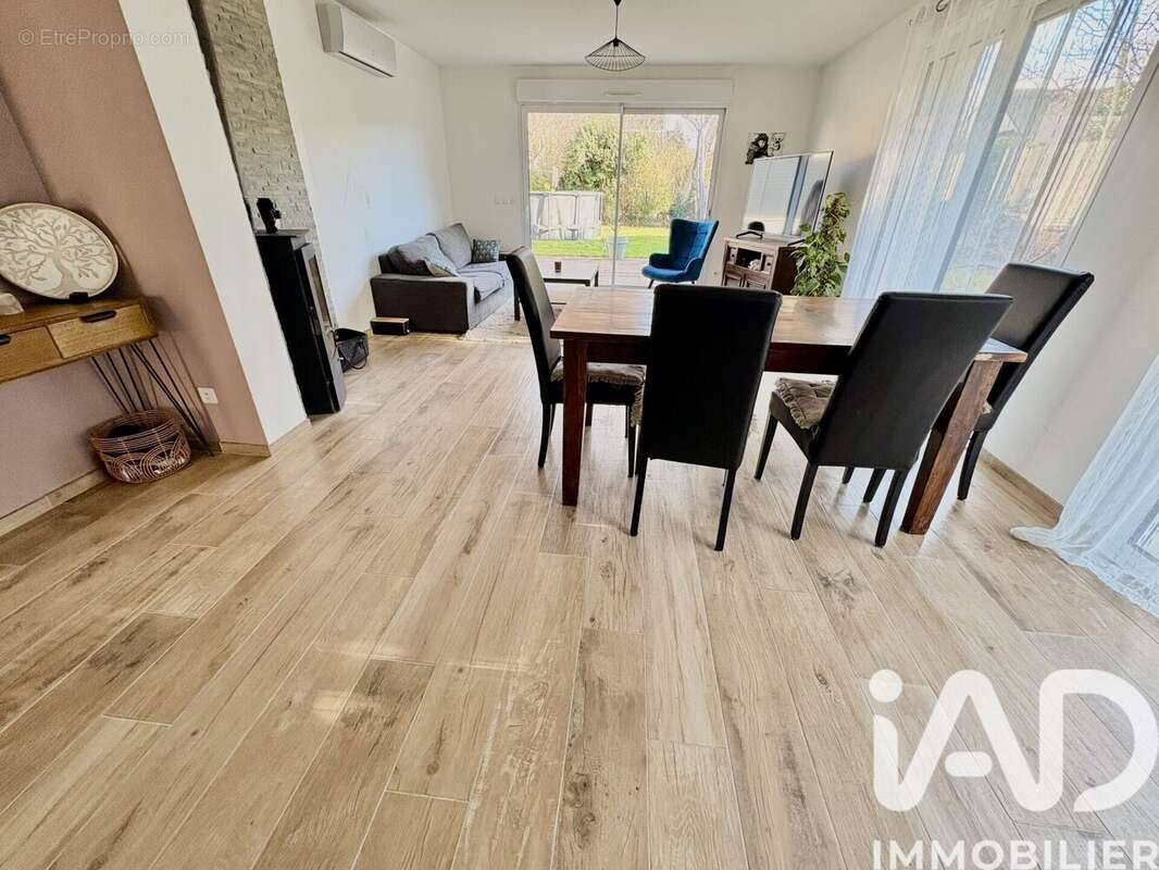 Photo 4 - Maison à LE PLESSIS-BOUCHARD