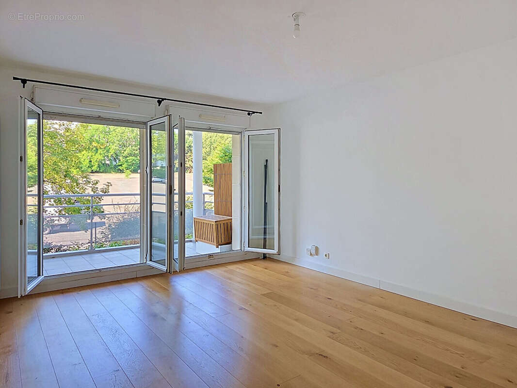 Appartement à CHATILLON