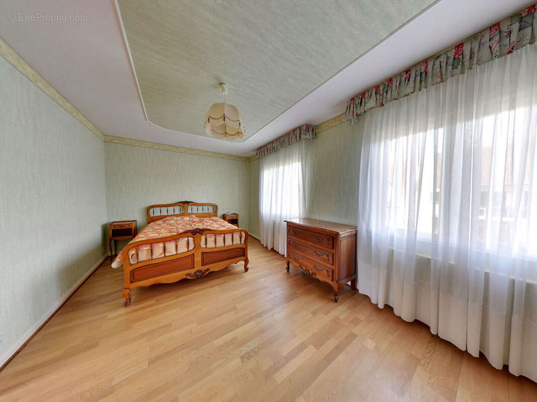 Charmante maison 5 pièces à vendre à Roissy en Brie - Quartier L'Avenir - photo 13