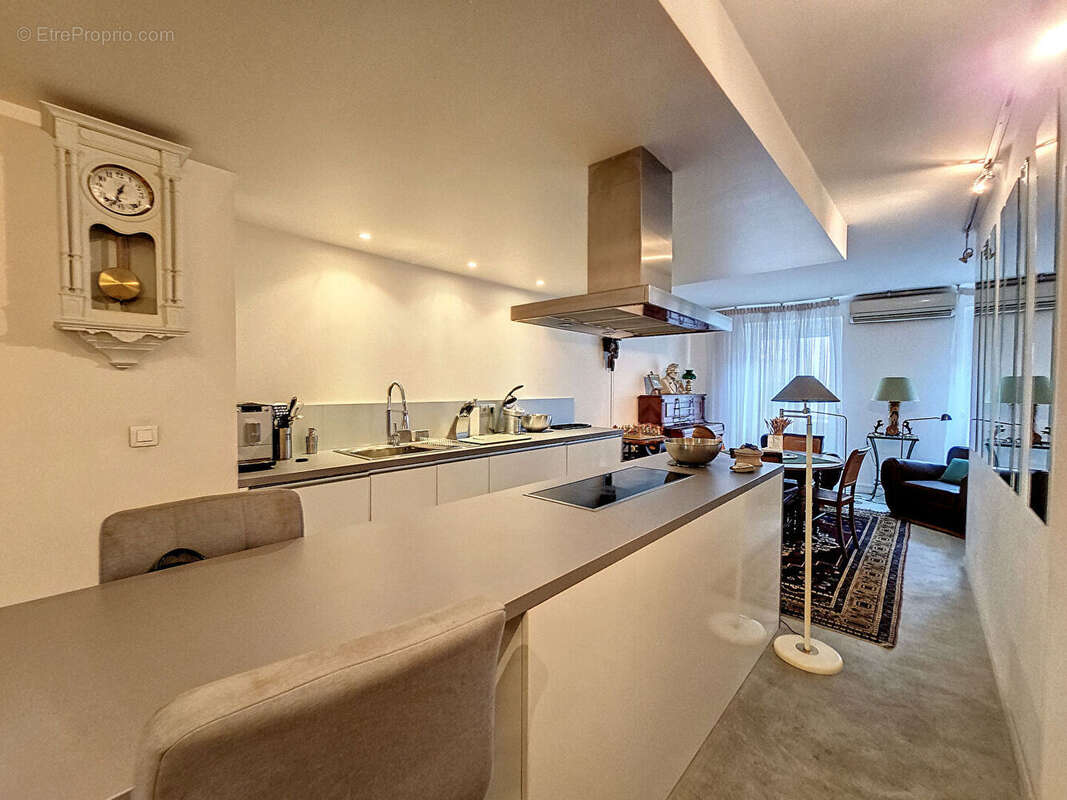 Superbe Maison de ville 6 pièces 200 m2 Avignon - photo 4