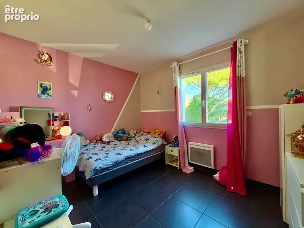 Maison Laudun - 5 pièces - 112 m² - photo 8