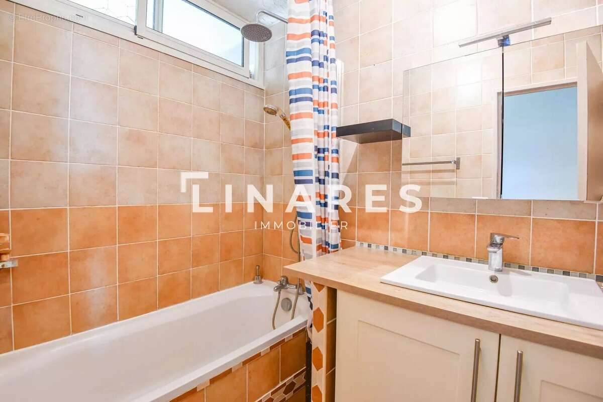 Appartement à MARSEILLE-10E