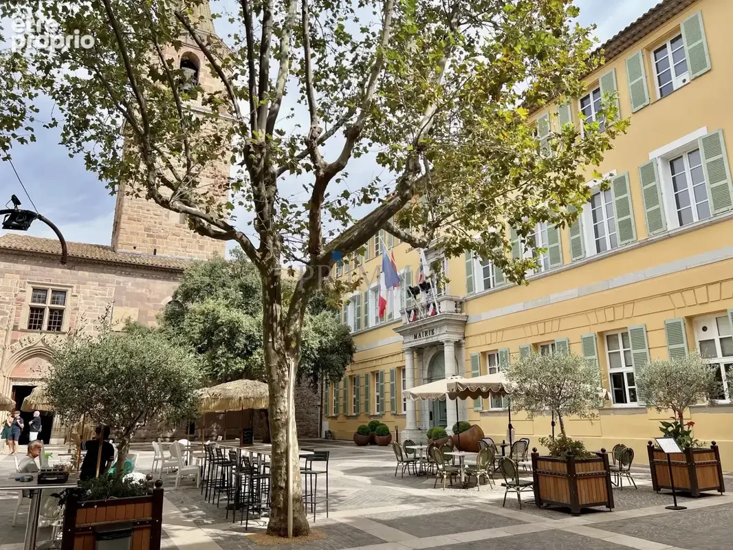 Grand studio de 41 m2 Fréjus Centre Historique, accès facile - photo 11