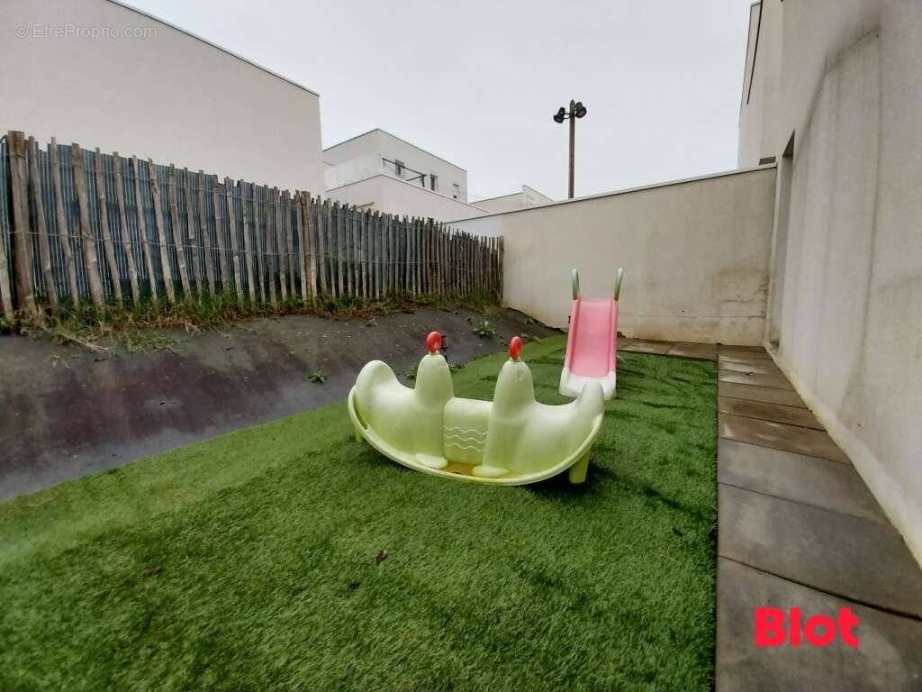 Appartement à SAINT-JACQUES-DE-LA-LANDE