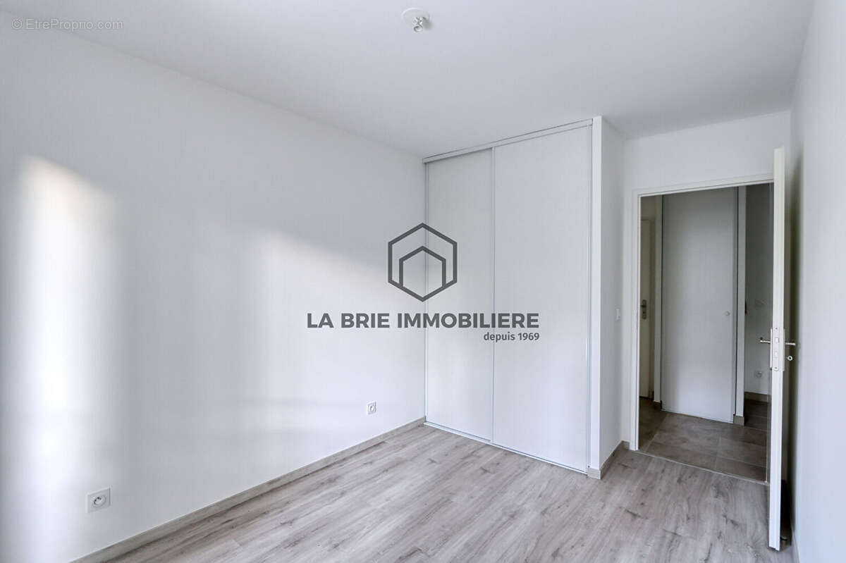 Appartement à PONTAULT-COMBAULT