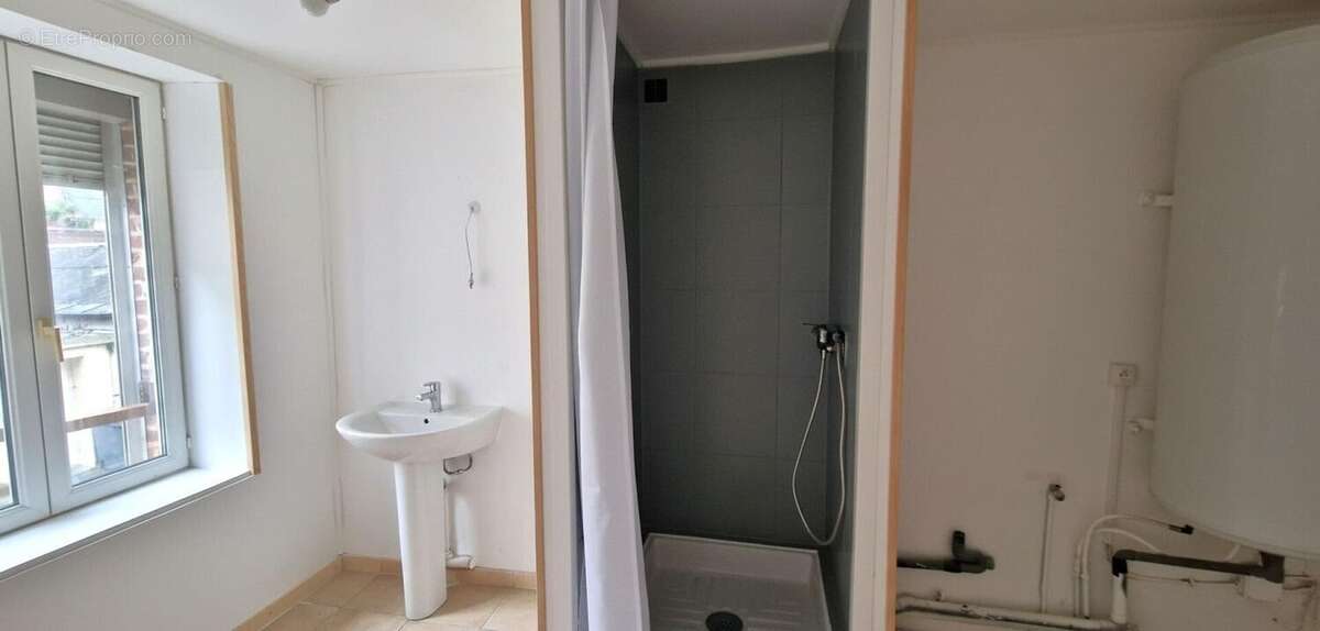 Appartement 39 m² à Saint-Quentin  - photo 4