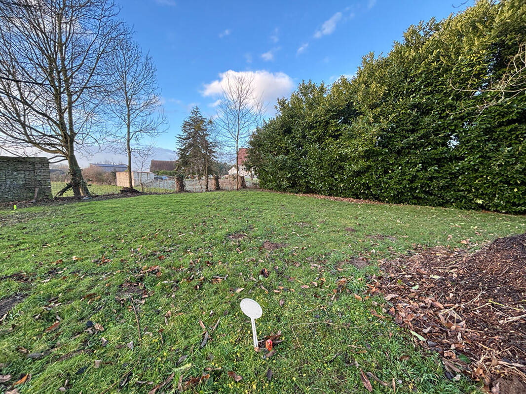 Terrain à SANNERVILLE