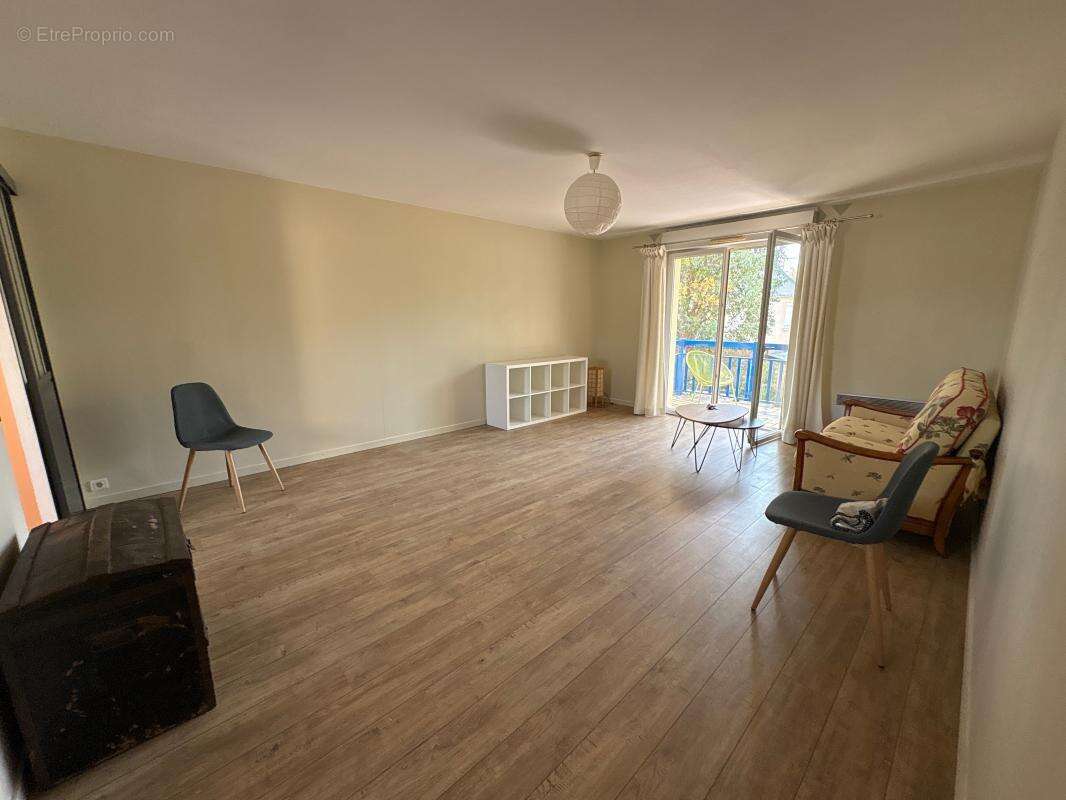 Appartement  T3 bourg d'Escoublac avec 2 places de parking et cave - photo 2