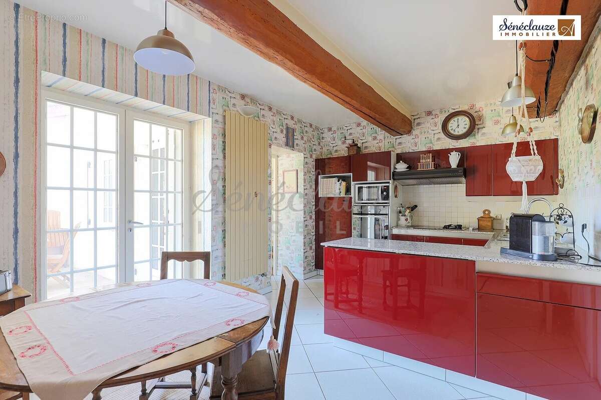 Maison à FRANCHEVILLE