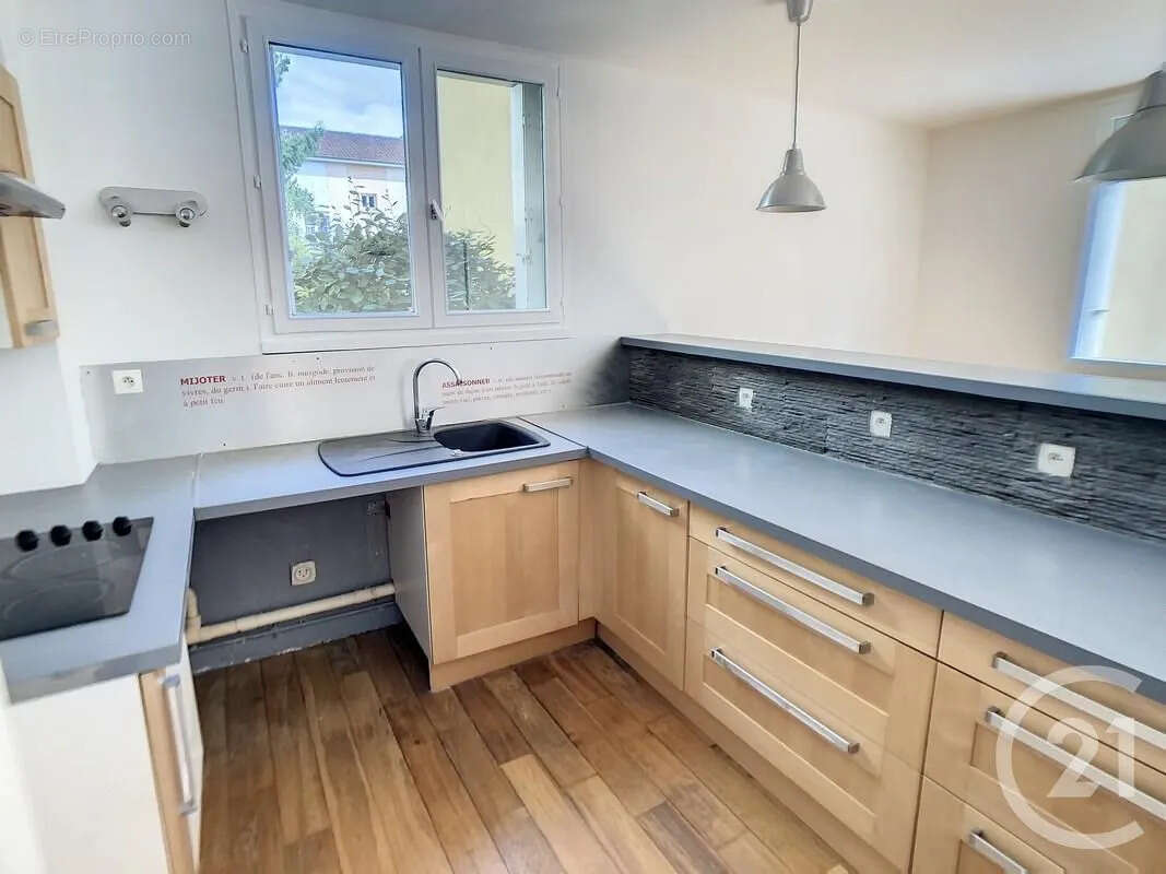 Appartement à FONTAINEBLEAU