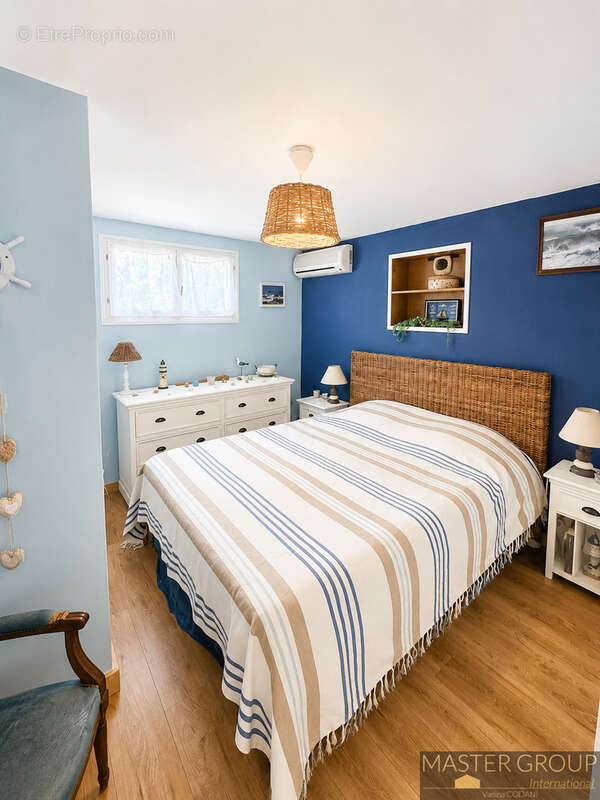 AJACCIO   Superbe villa de près de 200 m2 avec piscine, 6 chambres, deux appartements indépendants, garage et - photo 15