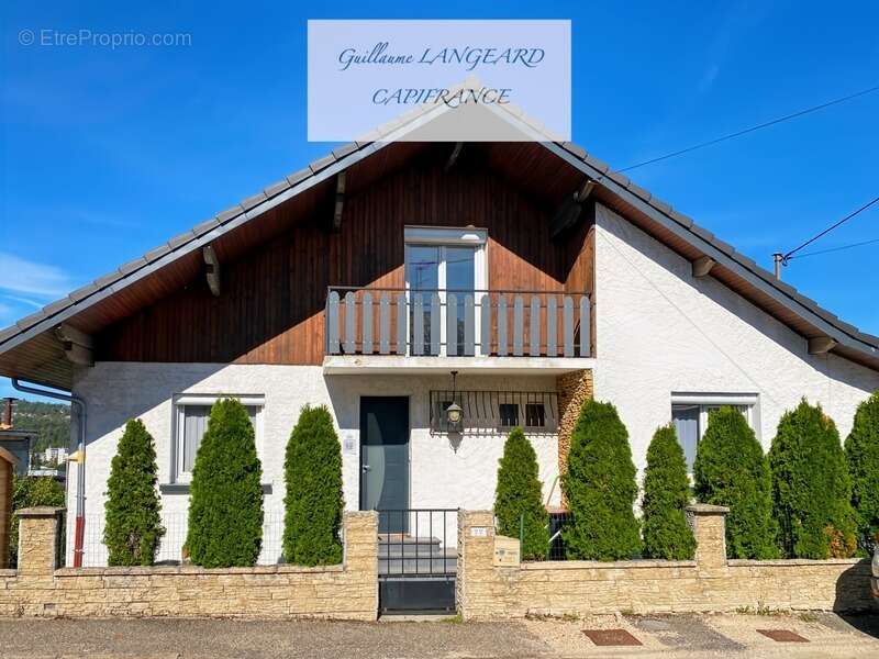 Maison à OYONNAX