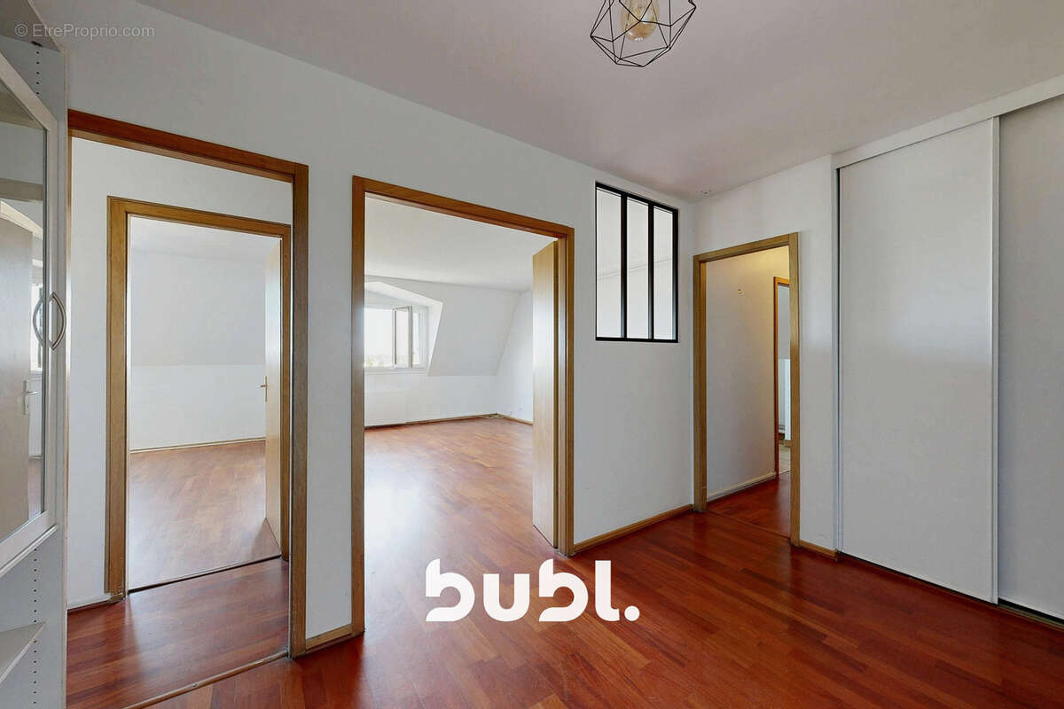 Appartement à RUEIL-MALMAISON