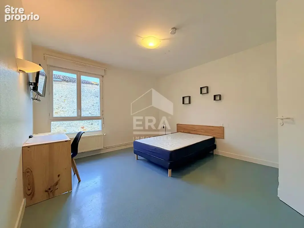 Immeuble 550m² à roullet-saint-estèphe - photo 14