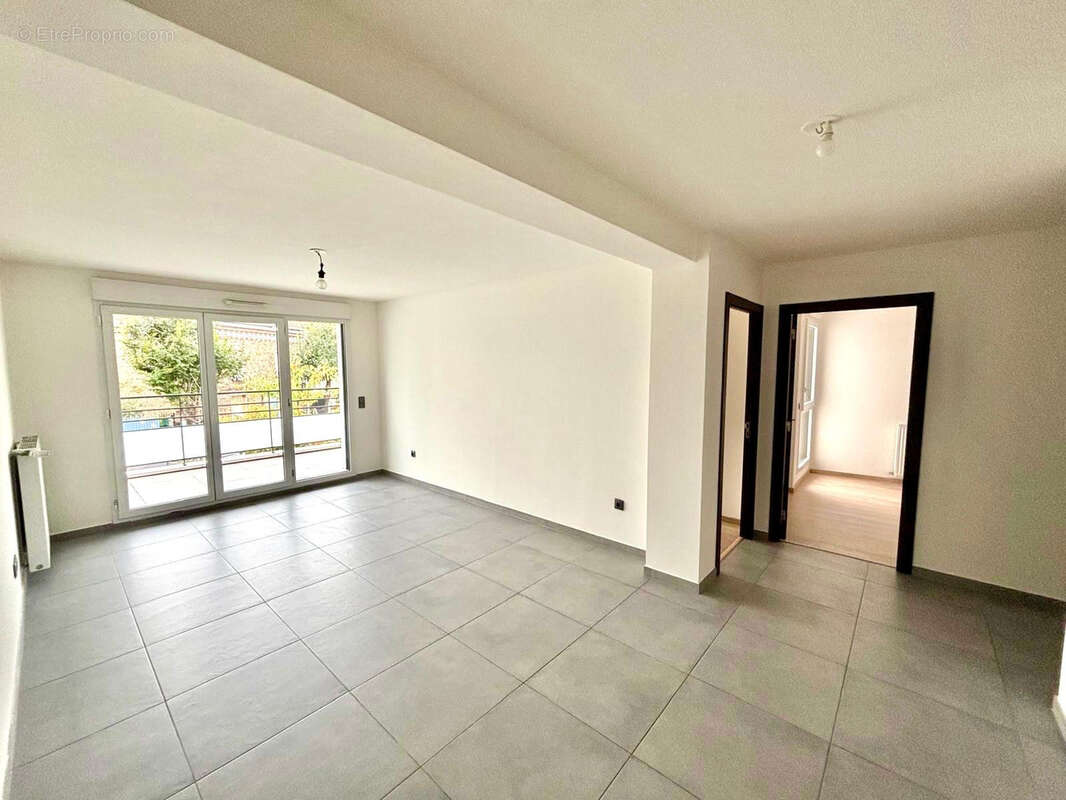 Appartement à VILLEMOMBLE