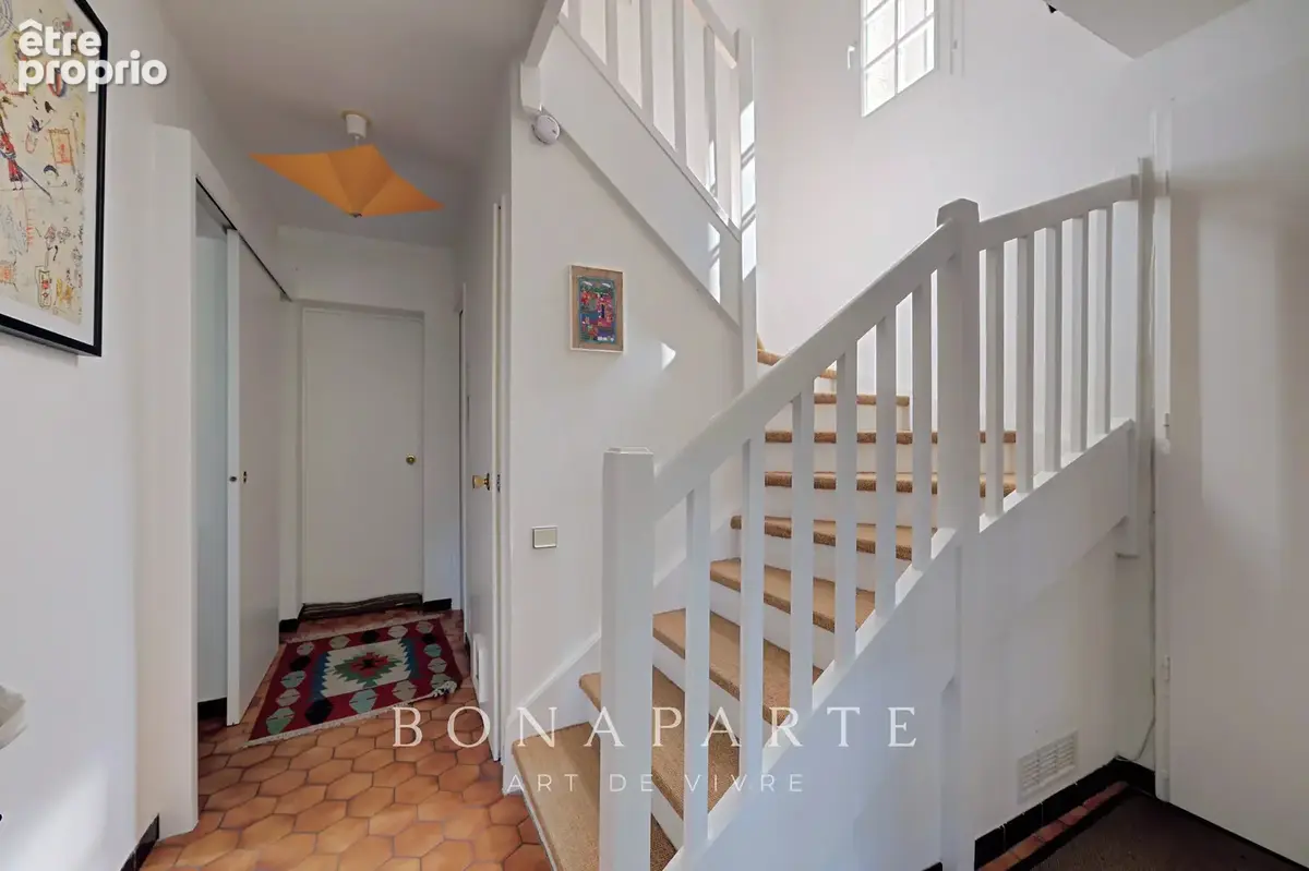 Les clayes-sous-bois - maison familiale - 8 pieces - photo 2