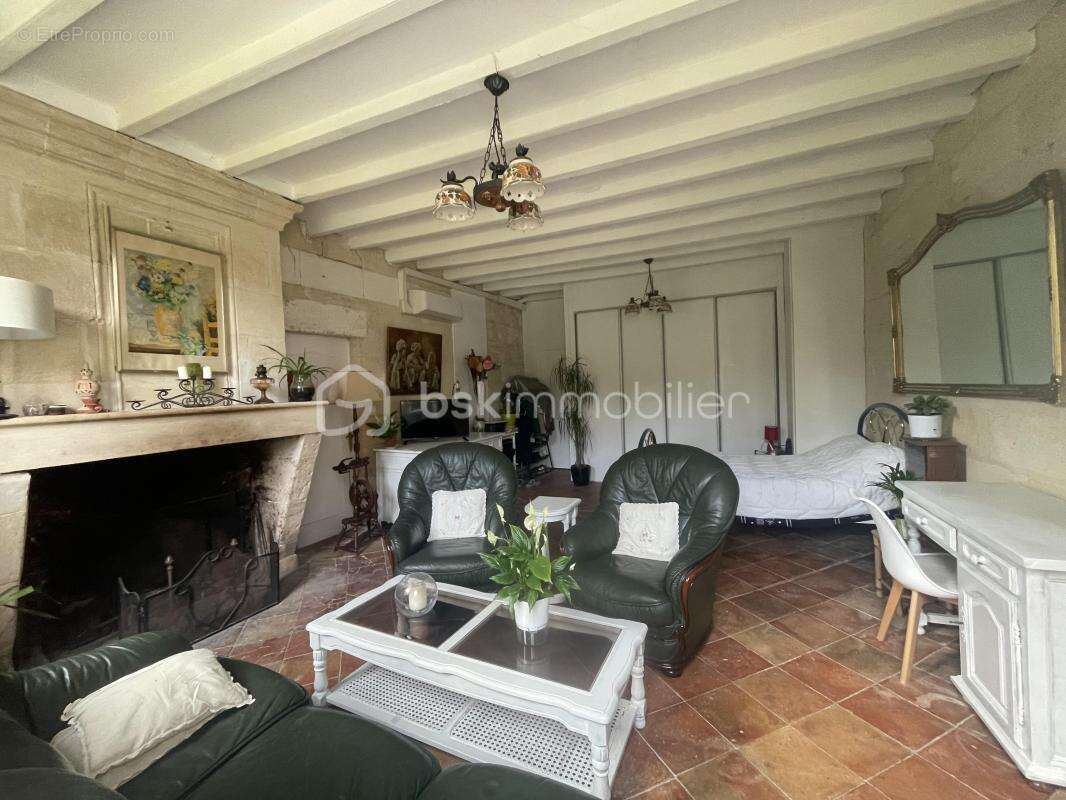 Maison à LAGORCE