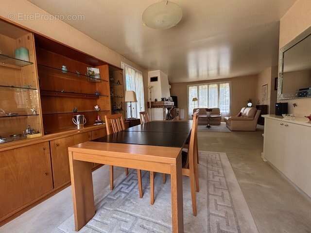 Maison 162 m² à Ozoir-La-Ferriere  - photo 2