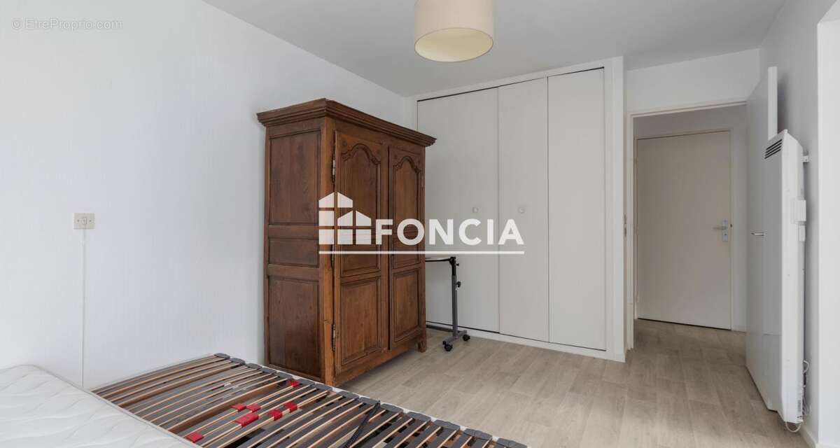 Appartement à MONT-SAINT-AIGNAN