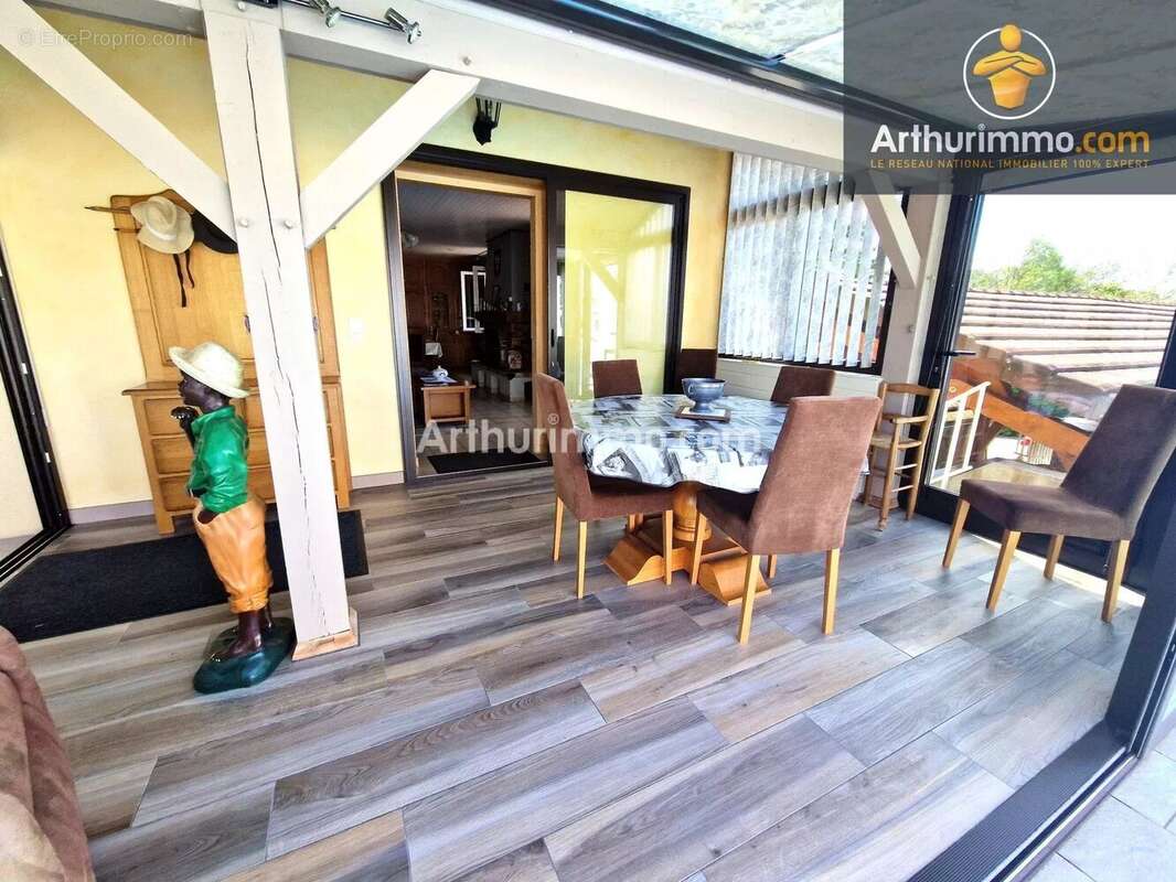 Maison à TOULOUSE-LE-CHATEAU