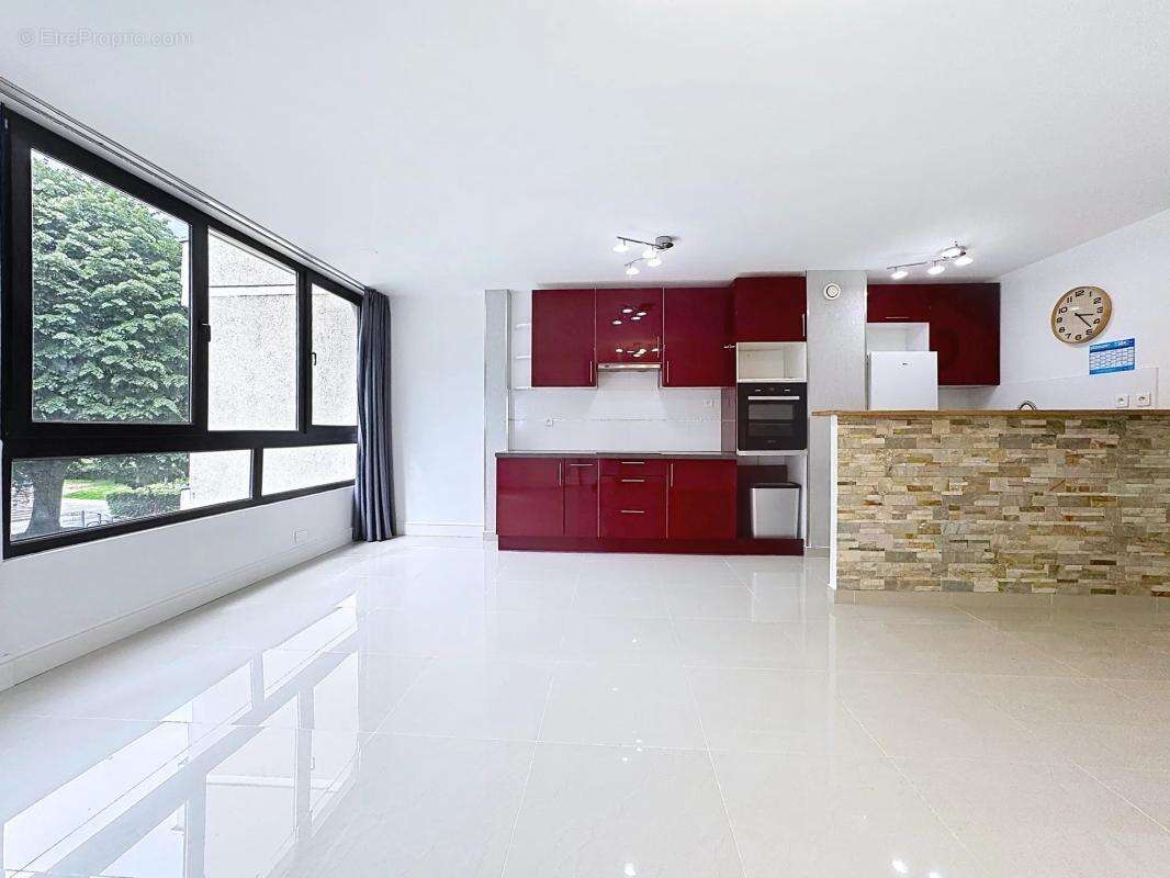 Appartement à CHAMPS-SUR-MARNE