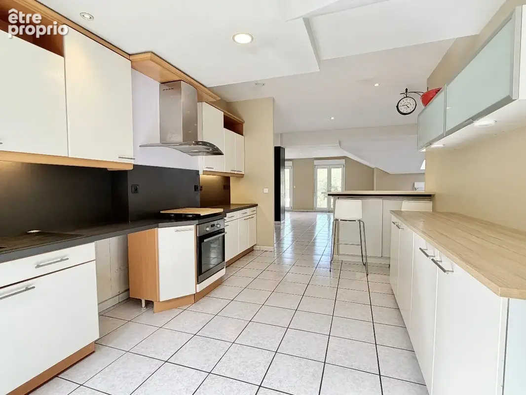 Appartement 159 m² à Ars-Sur-Moselle  - photo 3