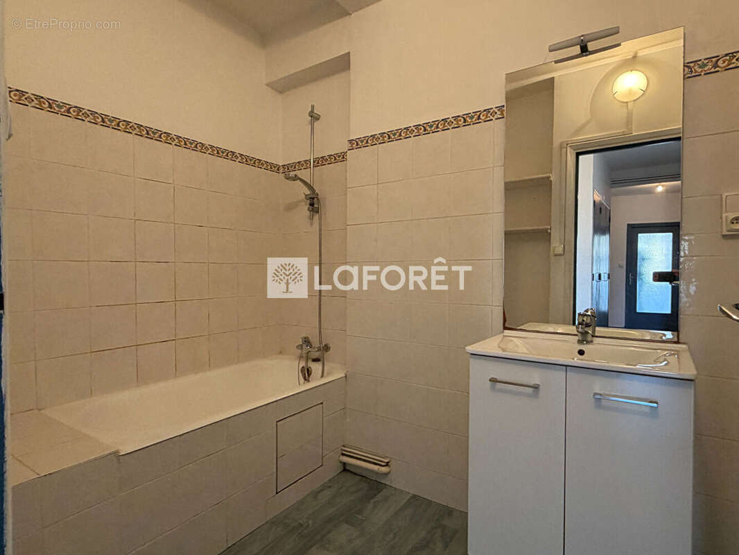Appartement 73 m² à Albi  - photo 8