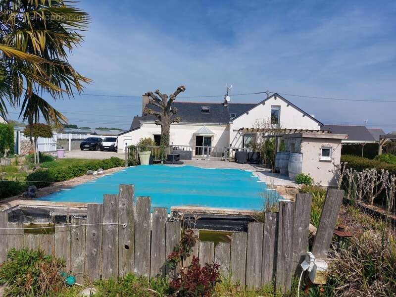 Maison à VILLEBERNIER