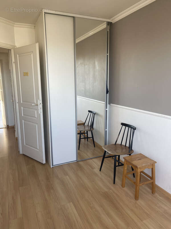 Appartement à SAINT-MAUR-DES-FOSSES