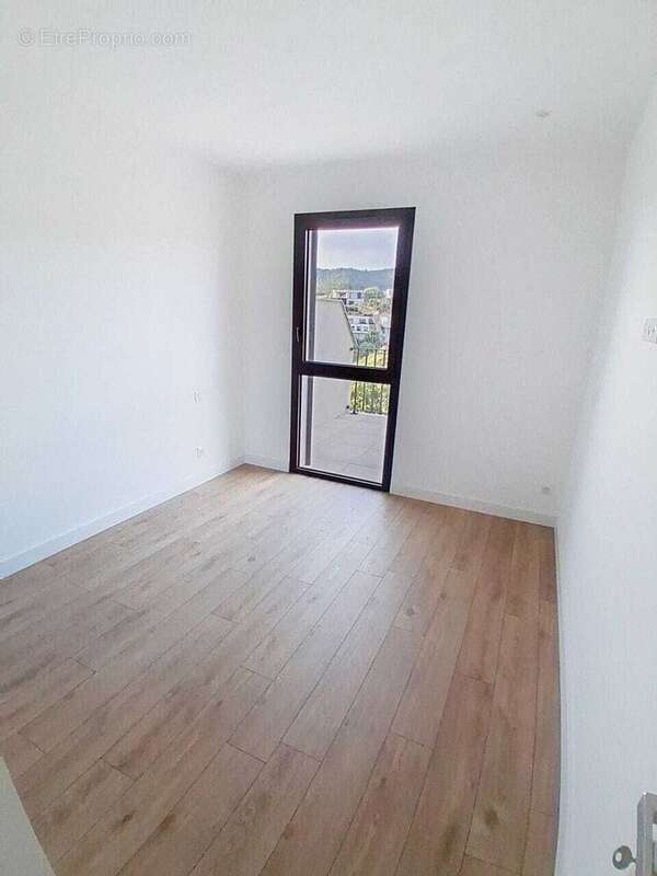 Appartement 64 m² à Pietrosella  - photo 14