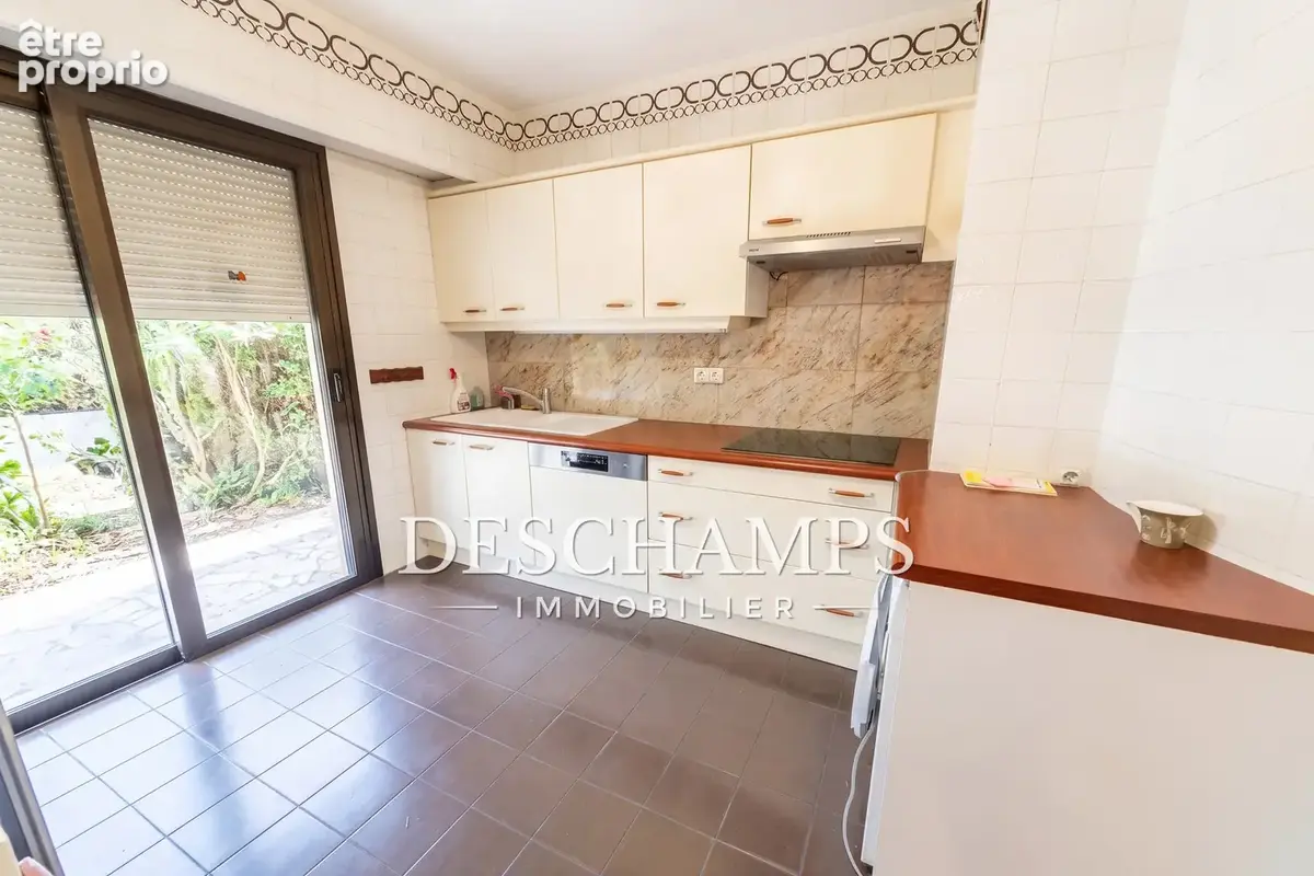 Appartement 3 pièces 75 m² à vendre à Antibes (06160) - photo 4