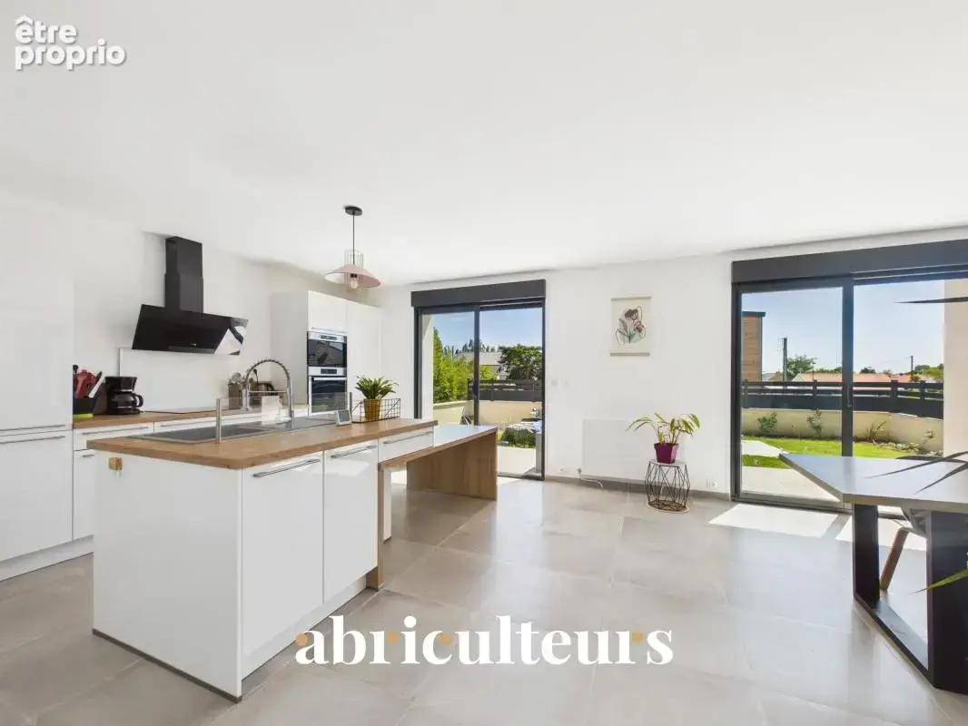Spacieuse maison de 220 m² prête à vivre en vente à Couëron bourg (44220) - photo 14