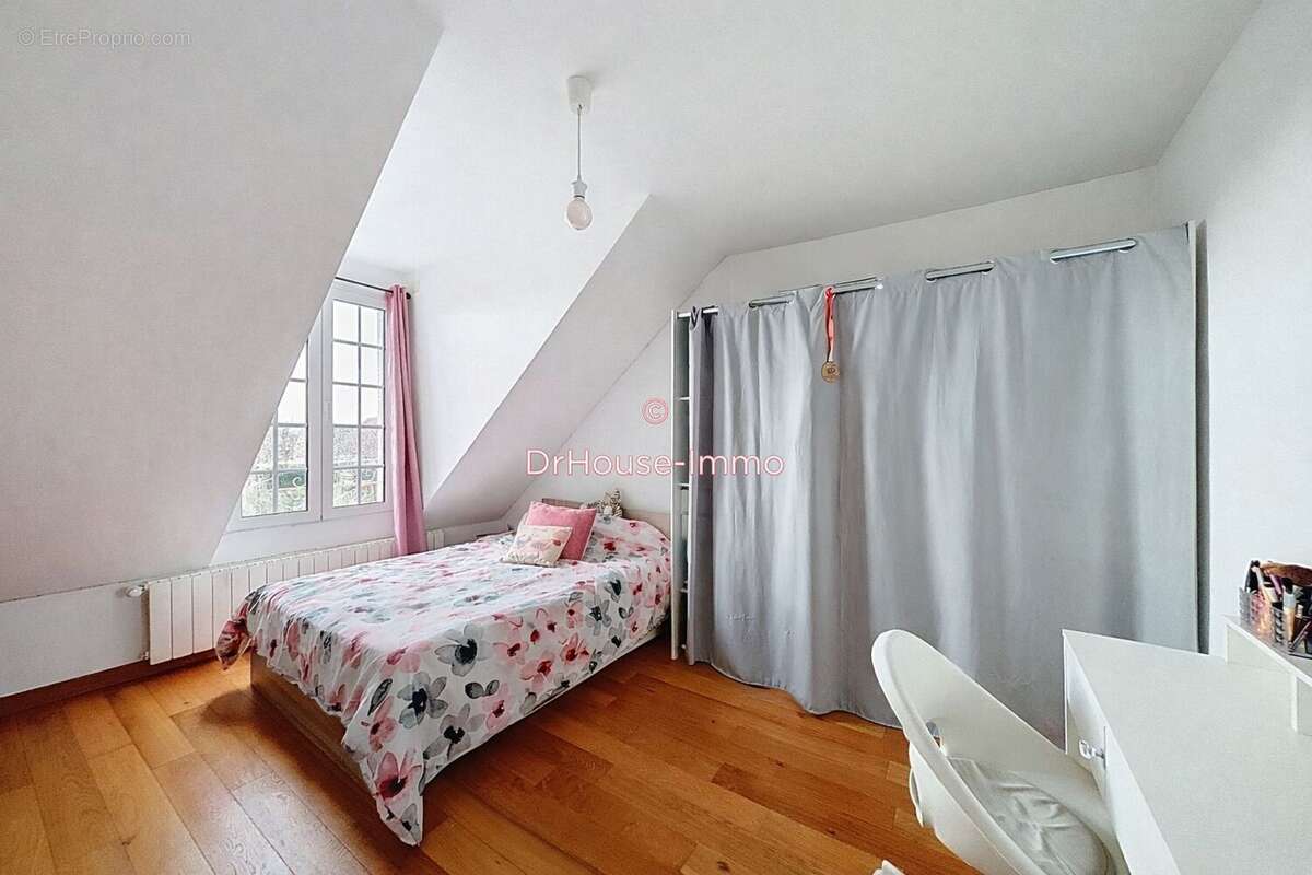 Maison à CHAINGY