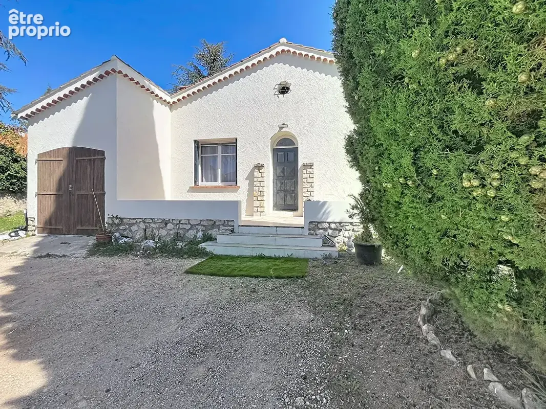 Photo Maison à Six-Fours-Les-Plages au prix de 469 000€