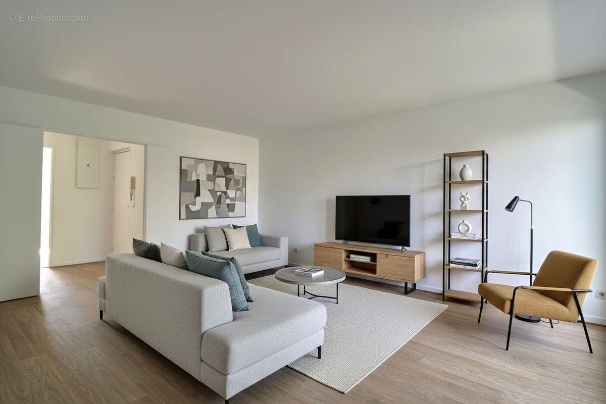 Appartement à L'ILE-SAINT-DENIS