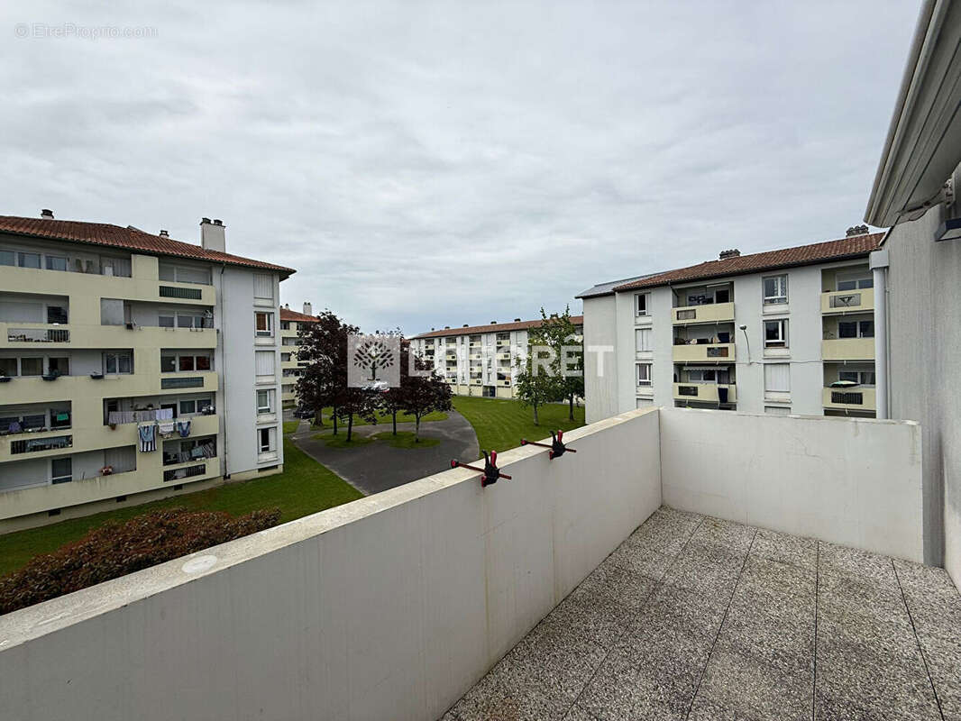 T3 62 m² env. Bayonne ? Dernier étage, terrasse, parking - photo 6