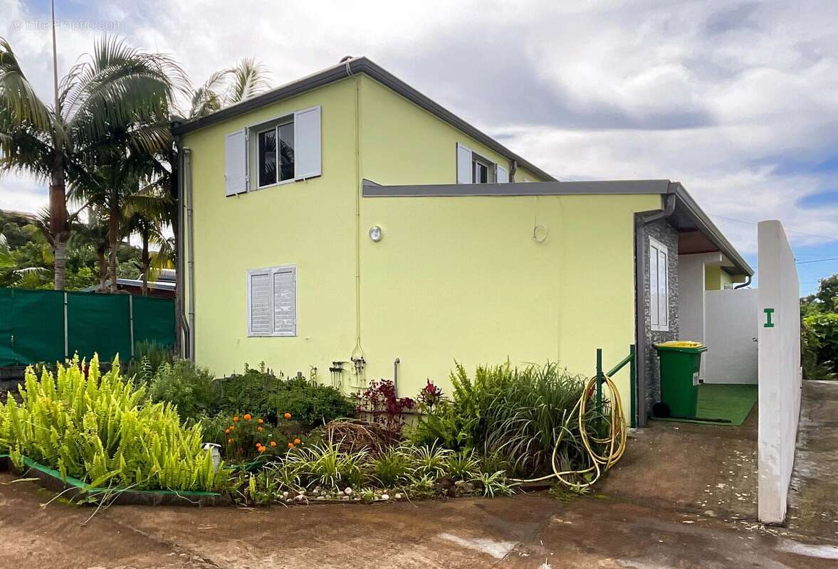 Maison à LES AVIRONS