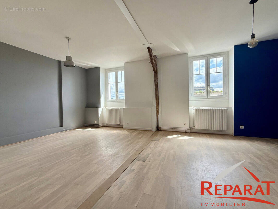 Appartement à BRIVE-LA-GAILLARDE