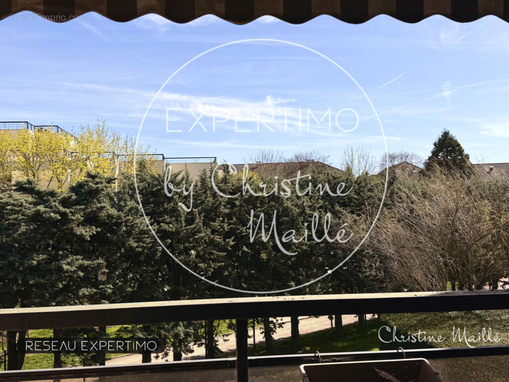 Appartement à VERSAILLES