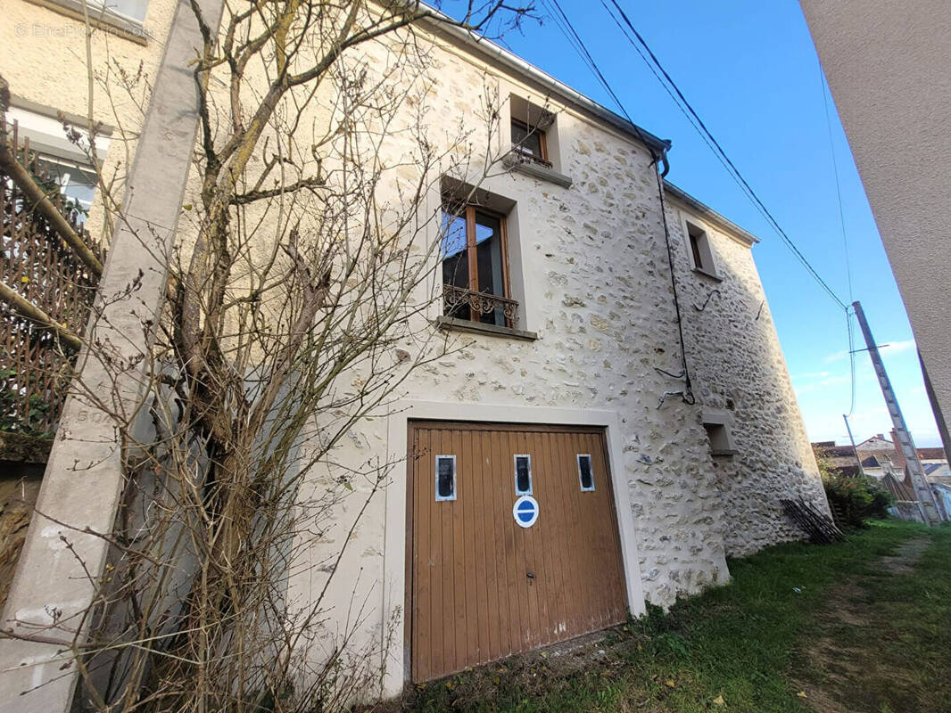 Maison à LA FERTE-SOUS-JOUARRE